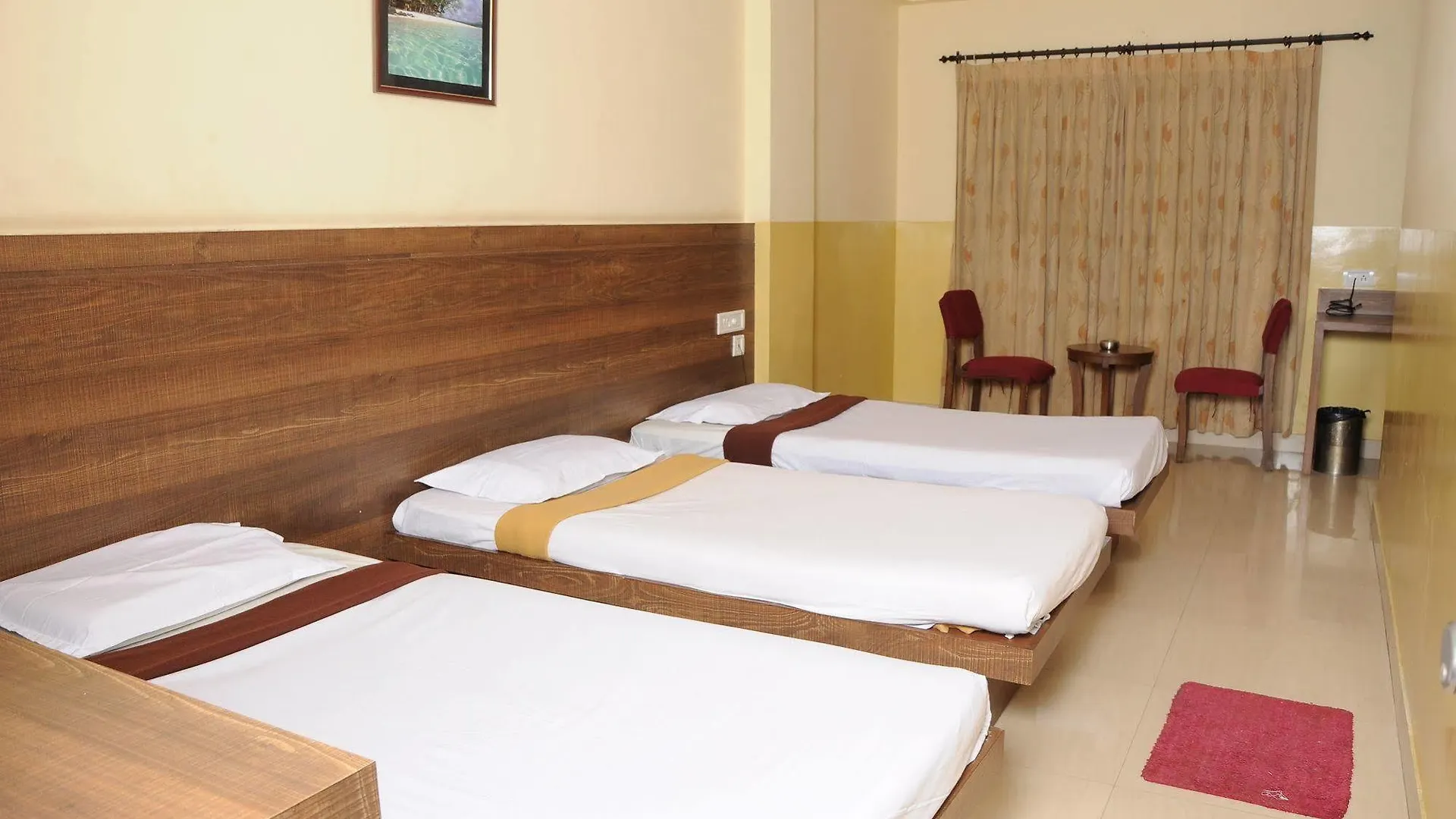 Bed & Breakfast Suvarna Residency Mysore