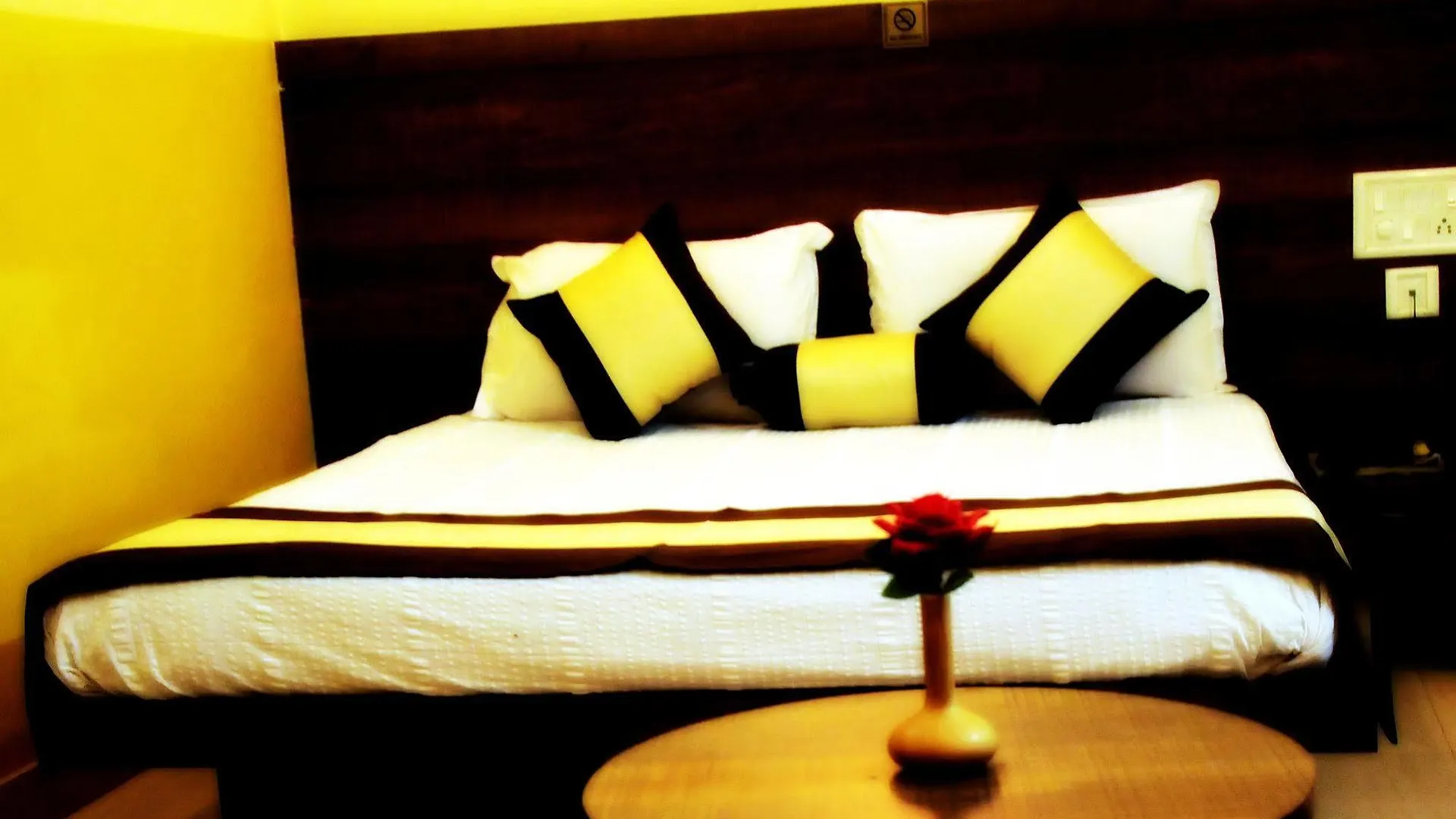 Suvarna Residency Mysore 2*,  India